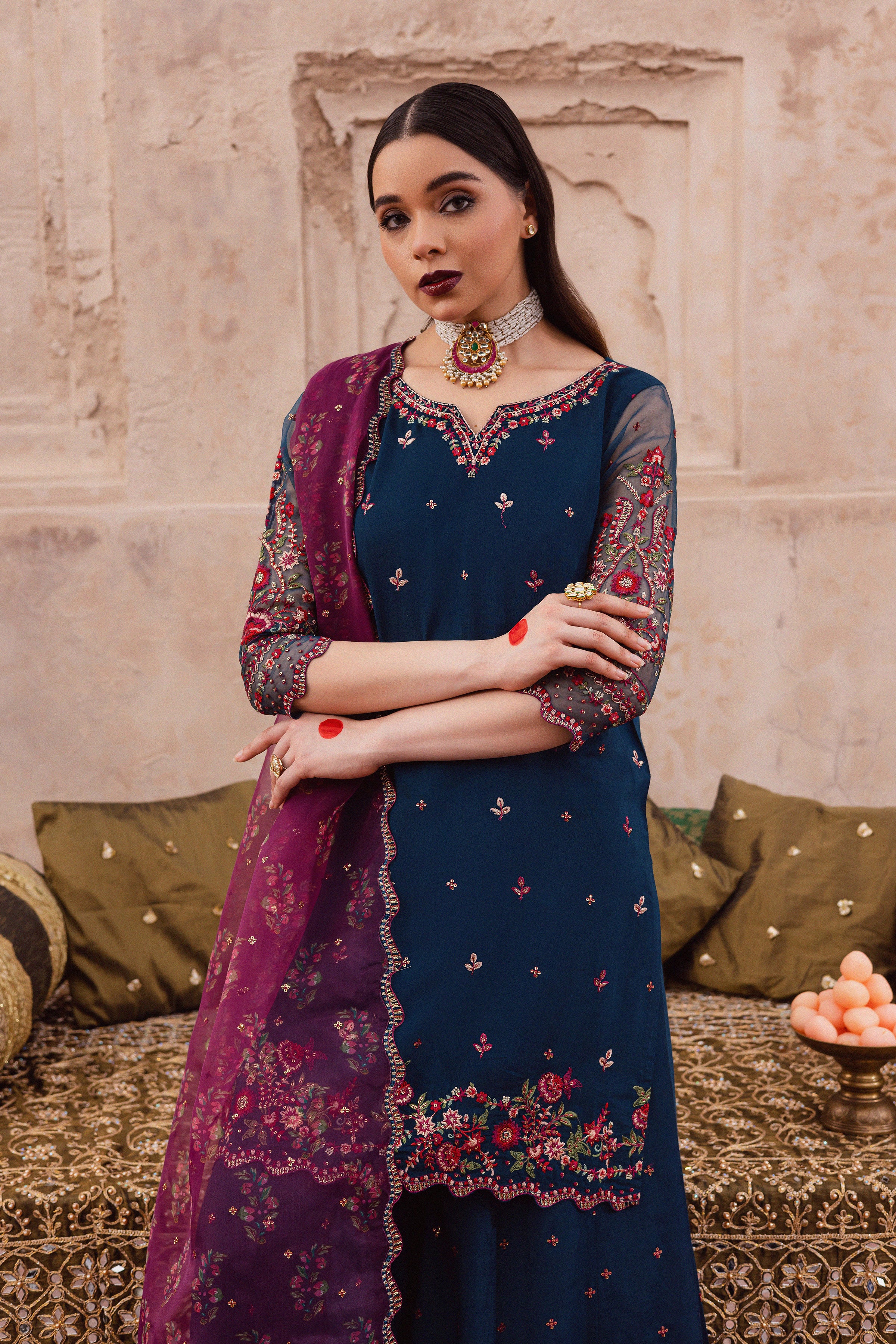 Aleysa 3Pc - Festive Luxe Pret - Image 3