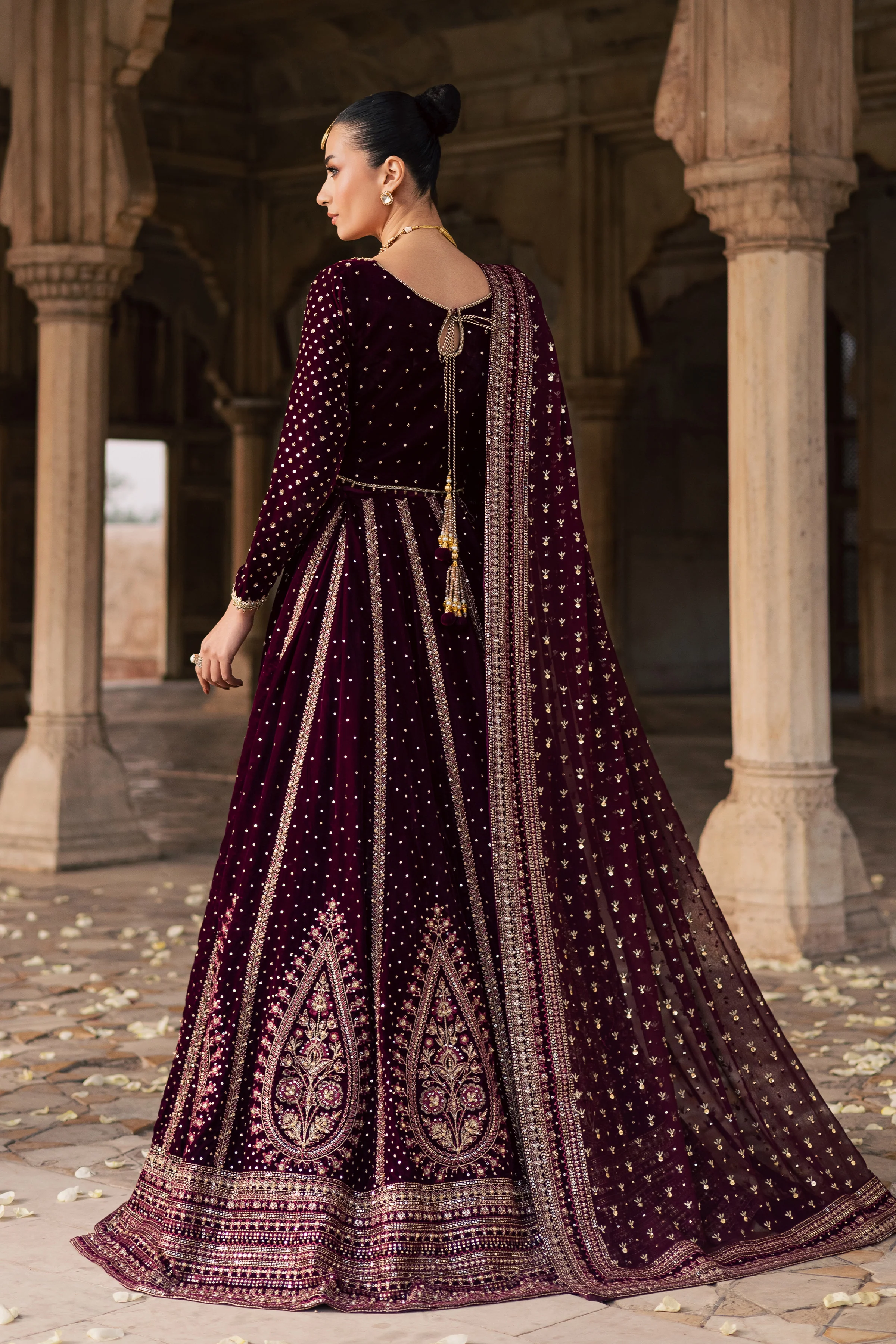 Aroos e Laal 3Pc - Bridal Dress - Image 9