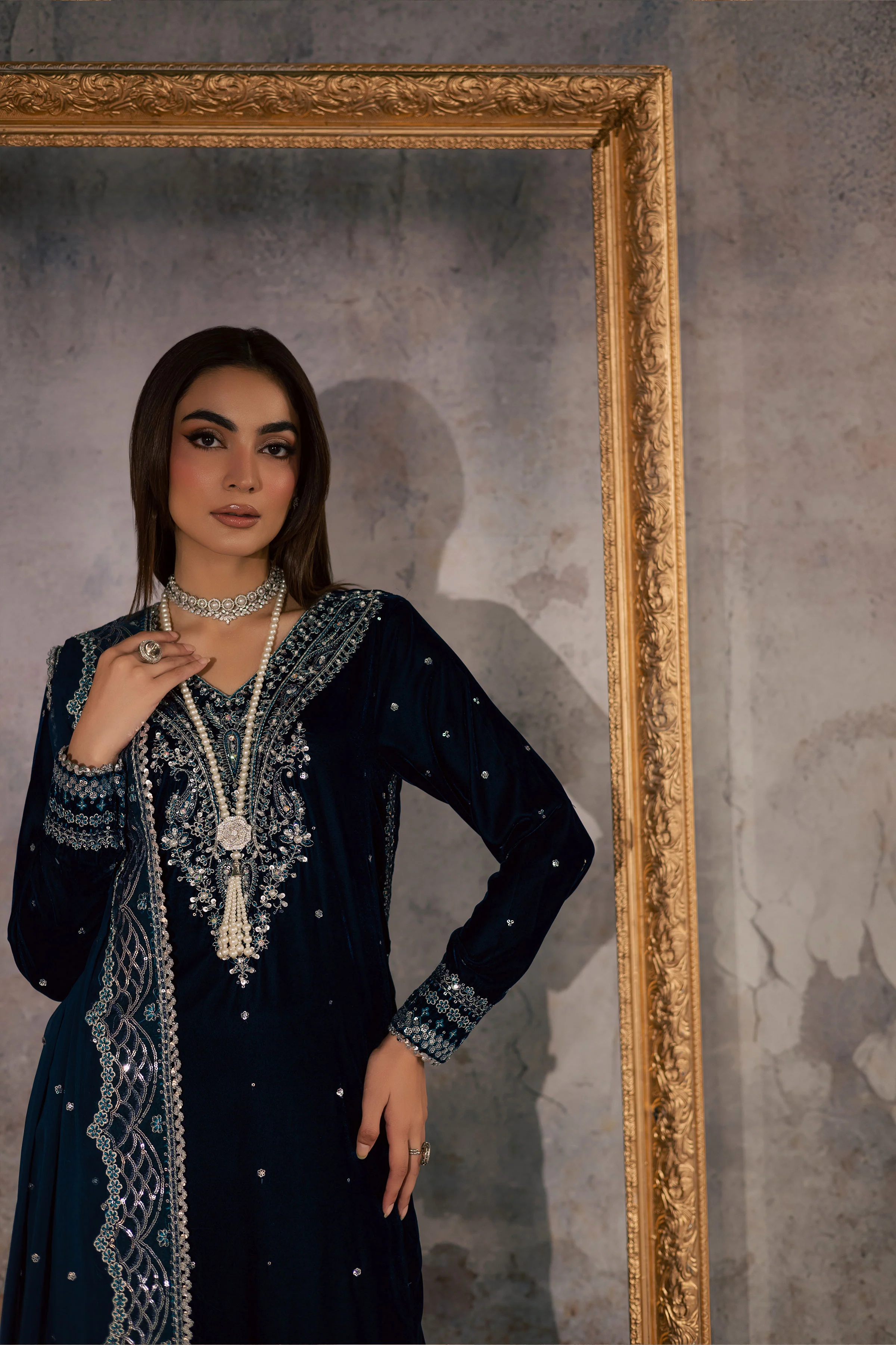 Deniz 3Pc - Velvet Formal Dress - Image 9