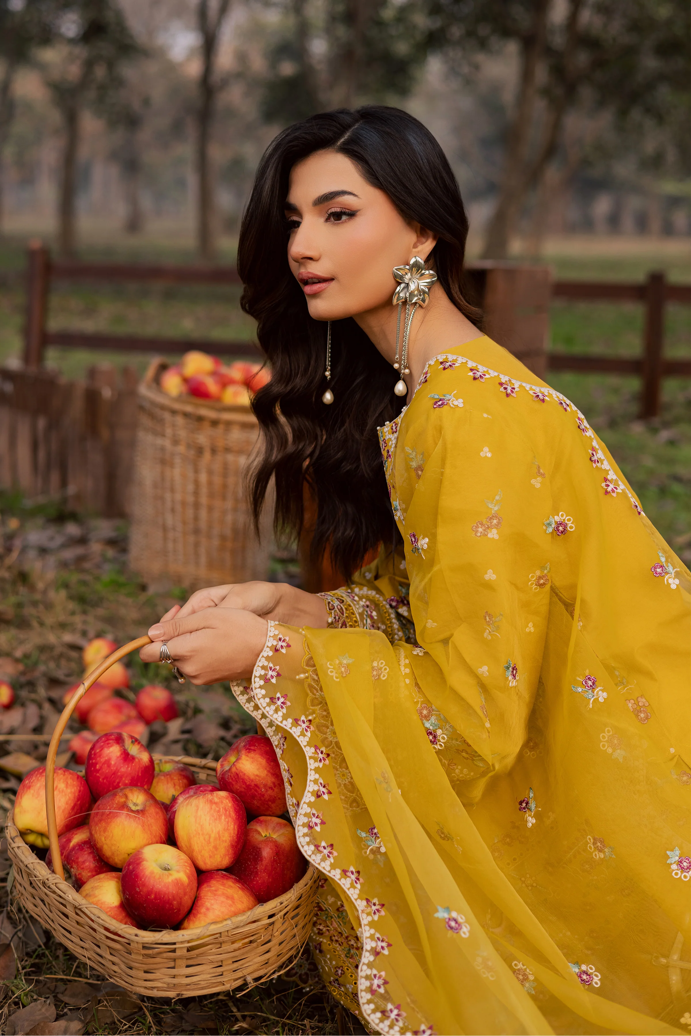 Horizon 3Pc - Festive Embroidered Lawn - Image 3