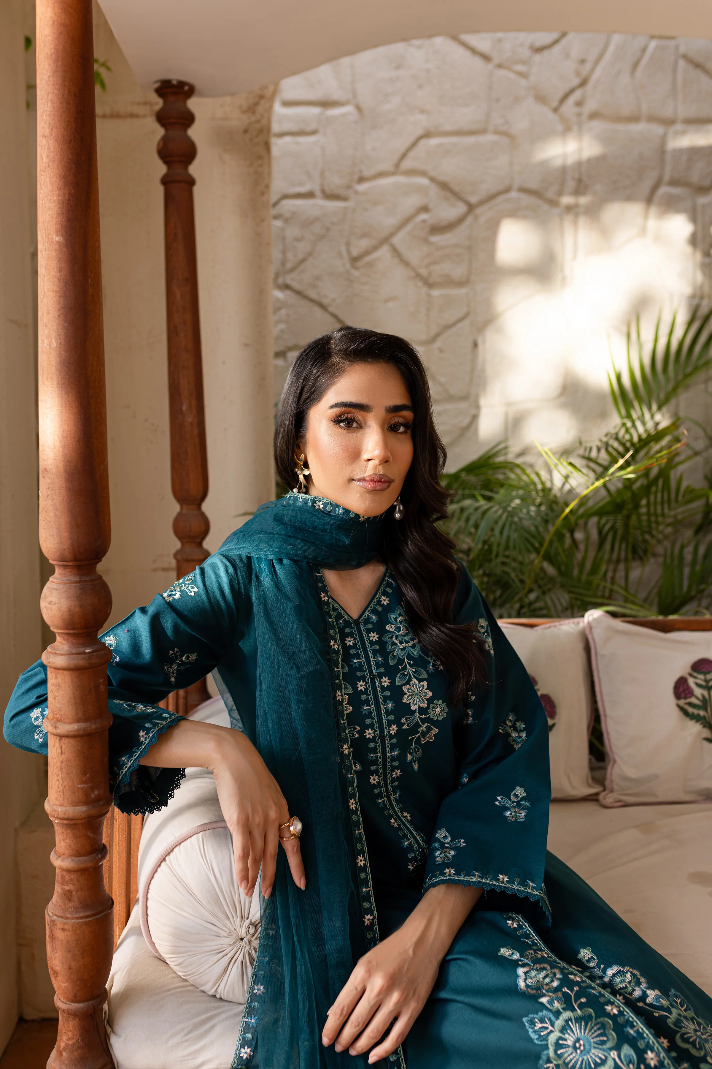 Teal Crush 3Pc - Embroidered Khaddar Dress - Image 3